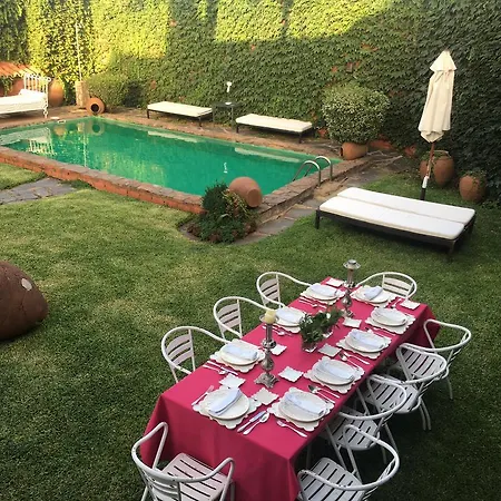 La Tierra Roja Holiday home Aliseda