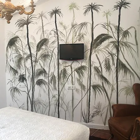 La Tierra Roja Aliseda