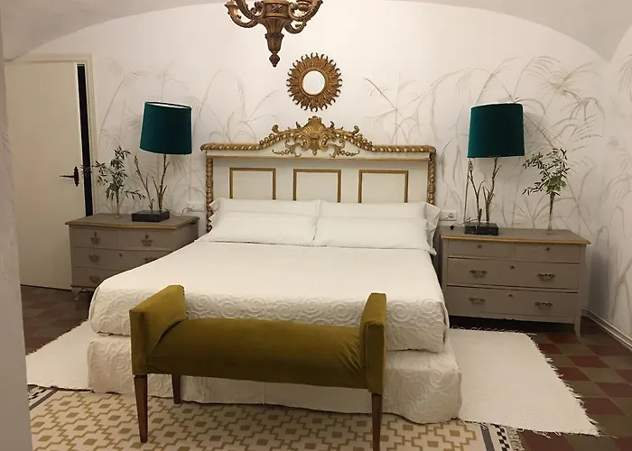 La Tierra Roja Aliseda